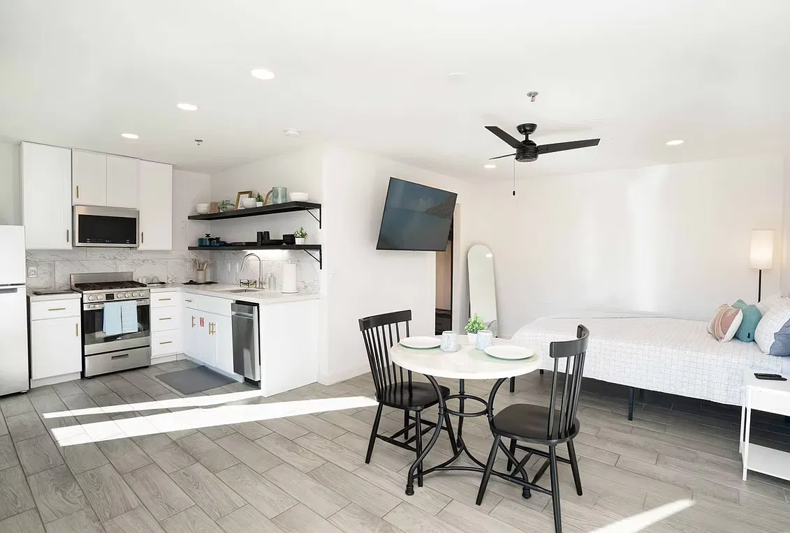 McAllen Apartments — Photo 2