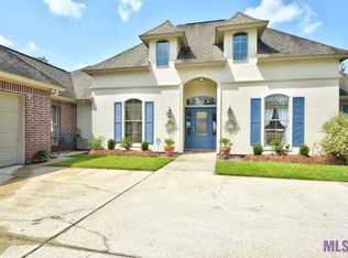 35679 Ridgeland Dr, Denham Springs, LA 70706