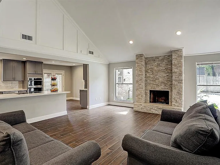903 Crossroads Dr — Photo 11