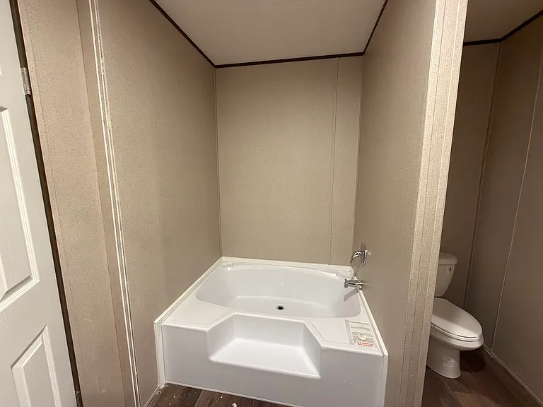 316 Aimee Len Dr — Photo 24