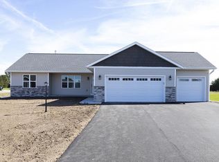 8402 Hinner Springs Dr, Weston, WI 54476