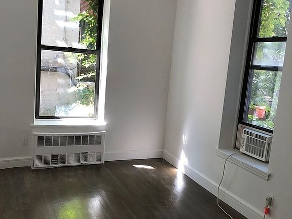 5th image of 242 E 83rd St APT 1D