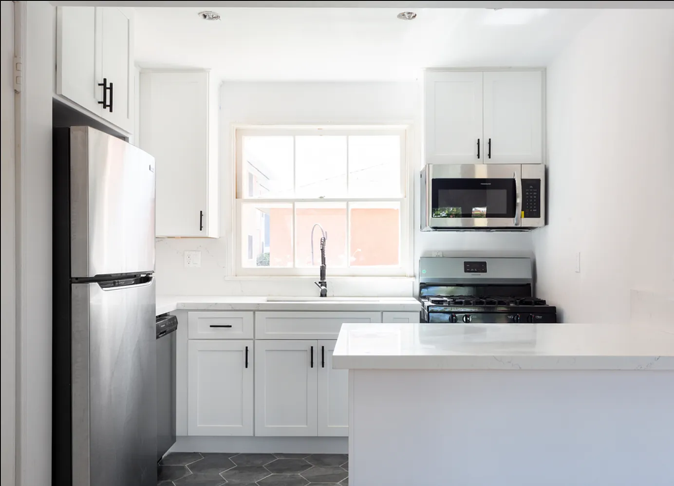 2 bed, $3,595 — Photo 2