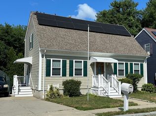 11 Christopher Ct, New Bedford, MA 02745