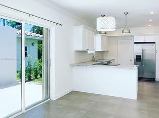 1126 Cotorro Ave, Coral Gables, FL 33146