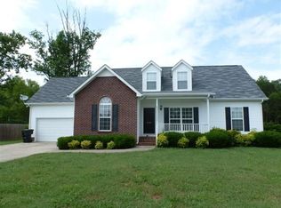 3450 Leslie Ln, Murfreesboro, TN 37128