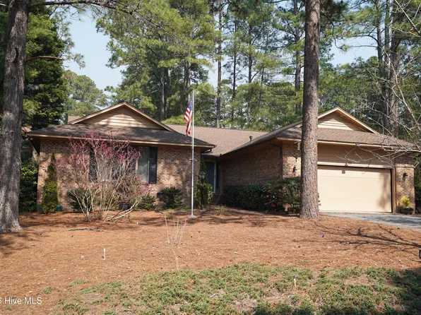 33 Thunderbird Circle, Pinehurst, NC 28374