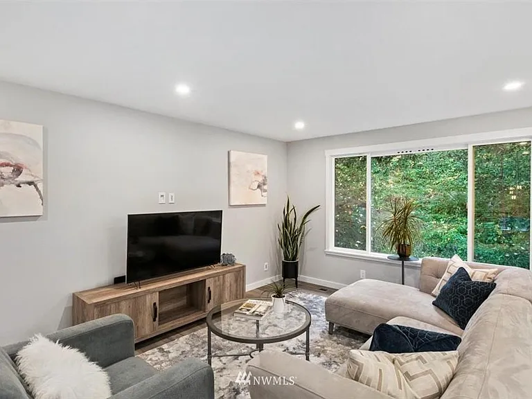 7428 2nd Dr SE — Photo 14
