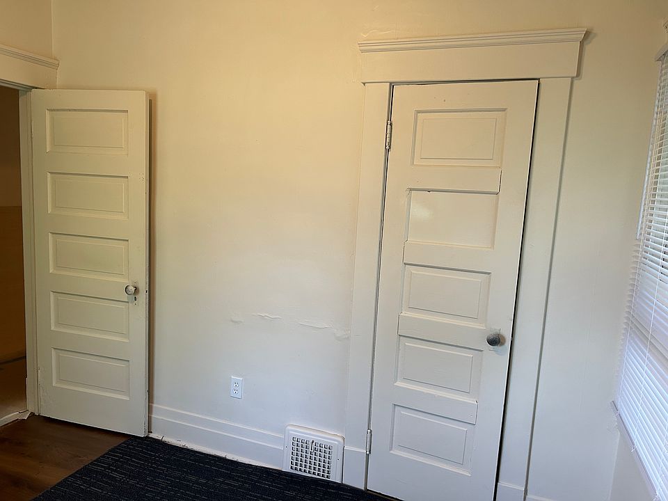Bedroom #1