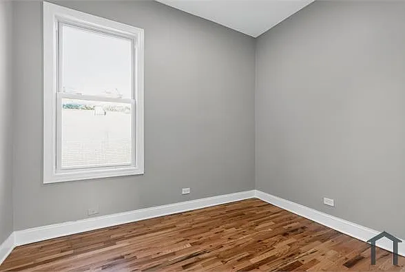844 W 51st Pl #1 — Photo 18