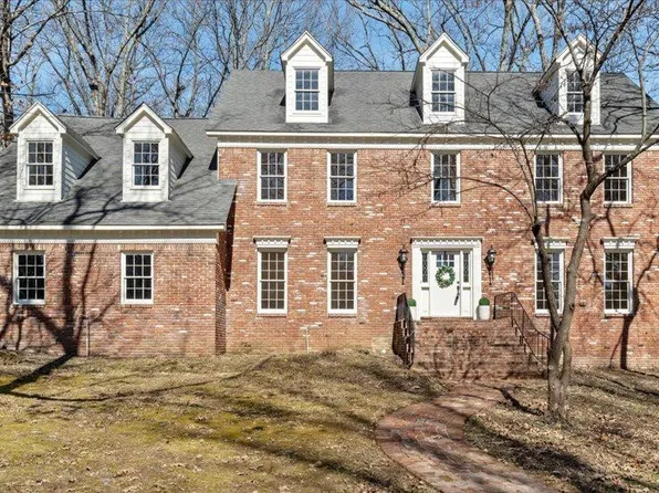 750 S Tree Dr, Collierville, TN 38017