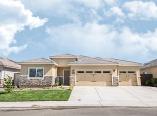 1607 Shakeley Ln, Ione, CA 95640