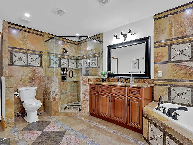 4081 Ashford Dunwoody Rd NE — Photo 35