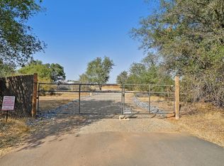 857 Carbondale Rd, Ione, CA 95640
