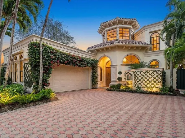 248 Point Salerno, NAPLES, FL 34108