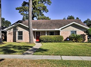 6526 Grovewood Ln, Houston, TX 77008