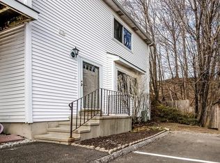 22 Triangle St APT B11, Danbury, CT 06810