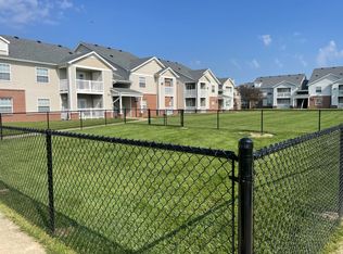 20 Village Crossing Dr S #33C, Greenwood, IN