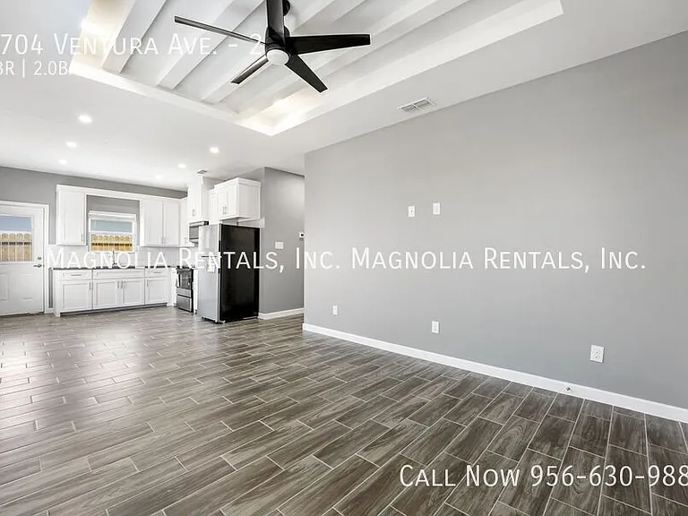 3704 Ventura Ave #2 — Photo 2
