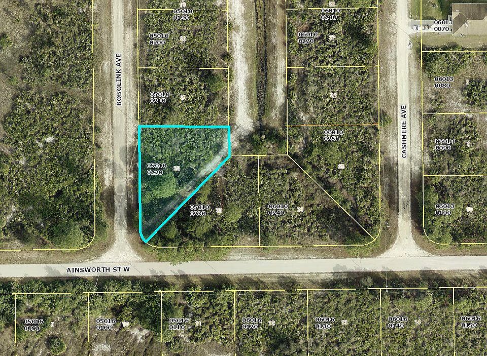 2nd image of 787 Bobolink Avenue