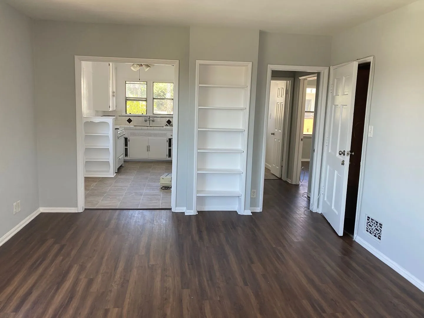 516-18-22-24 N. Normandie Ave (9666) — Photo 3