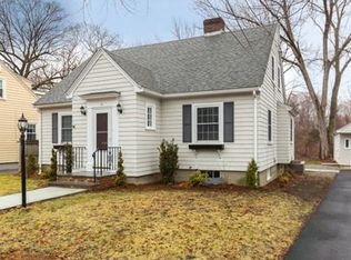19 Middlesex St, Winchester, MA 01890