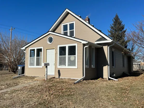 1328 Avenue E, Council Bluffs, IA 51501