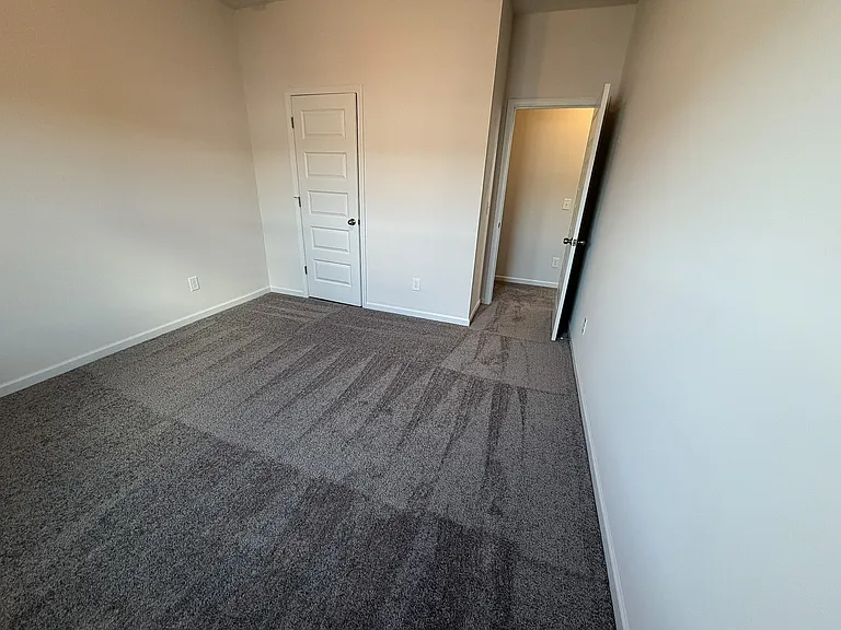 1017 Stiles Ct — Photo 9