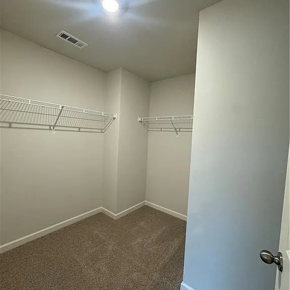 32 Berryville Dr — Photo 16