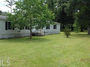 3254 Old Jefferson Hwy, Woodbine, GA 31569