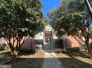 8005 Mandan Rd APT 202, Greenbelt, MD 20770