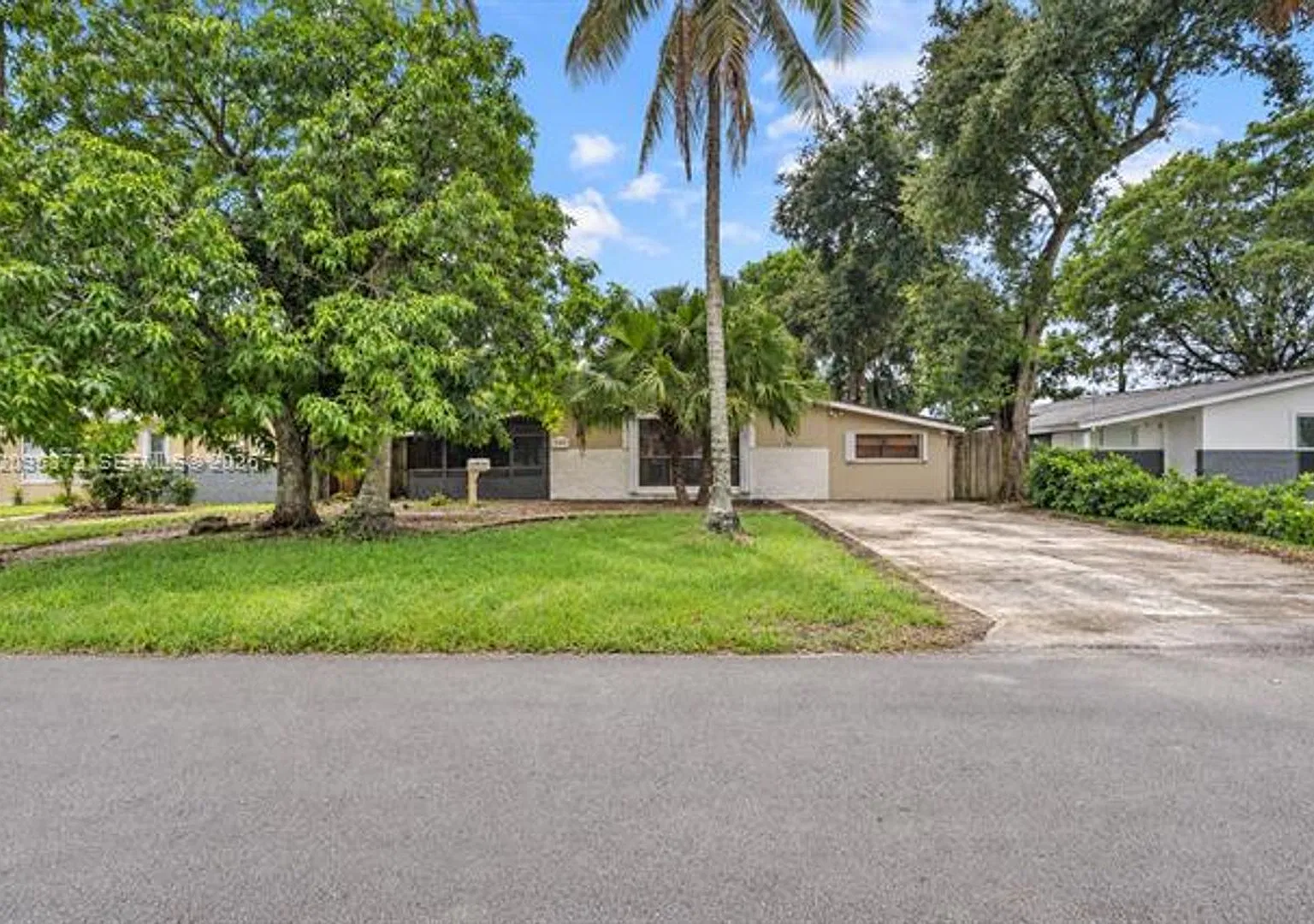 7580 Ramona St # 7580, Miramar, FL 33023 — Photo 2