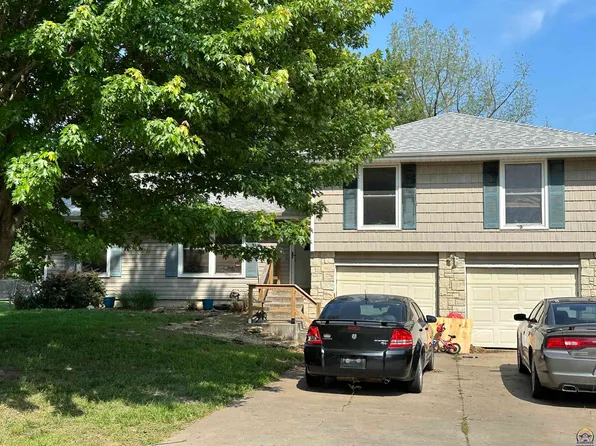 5117 NW 52nd St, Topeka, KS 66618