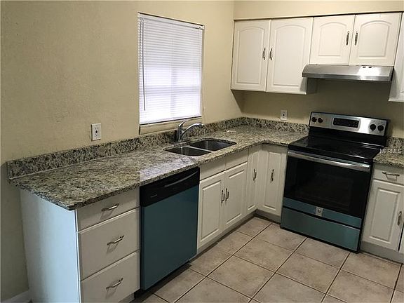 5th image of 4412 Dolphin Dr