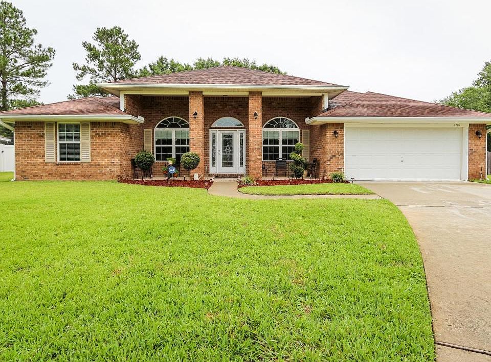 1st image of 2206 Snowcreek Ct