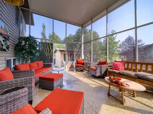 11 N Wenstrom Cres NE, Rocky View County, AB T0J 1X1