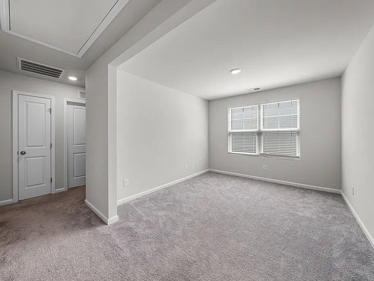 3021 Montlawn Pl — Photo 31
