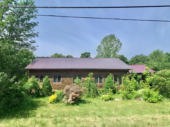 517 Ratta Rd, Chazy, NY 12921