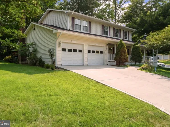 2501 Fraser Ct, Woodbridge, VA 22191
