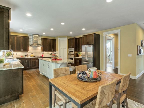 5th image of 23011 SE 52nd St