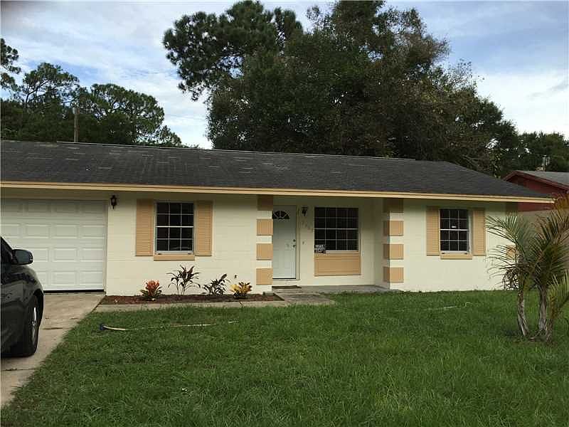 1st image of 2837 Grove Dr