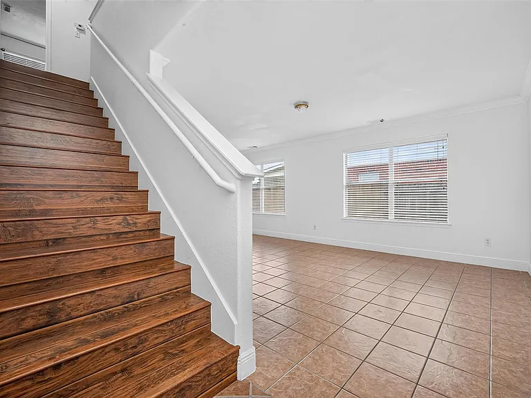 12710 Paso Del Flores Dr — Photo 21