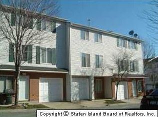 127 Ilyssa Way, Staten Island, NY 10312