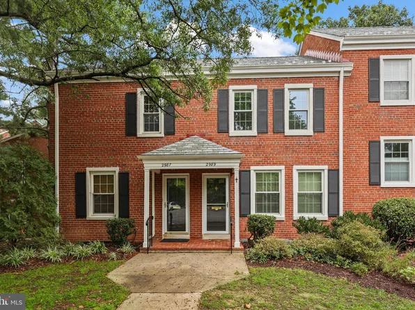 2989 S Columbus St, Arlington, VA 22206