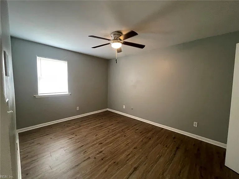 719 Marvin Ave #205 — Photo 16