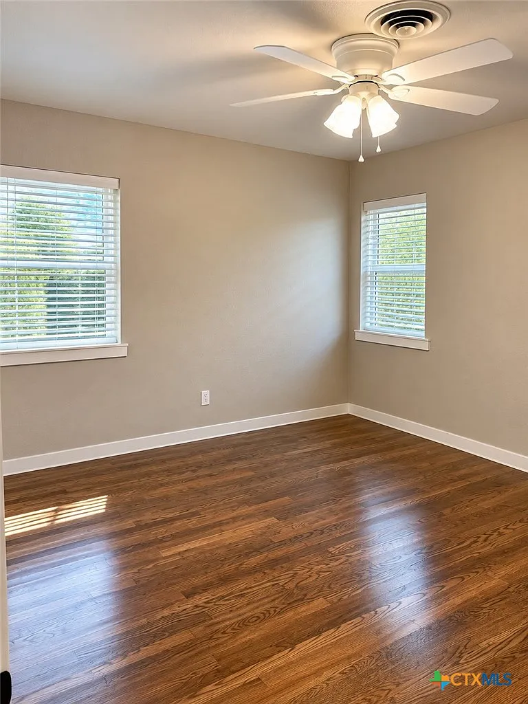 3 bed, 2.0 bath, 1238 sqft, $1,750 — Photo 4
