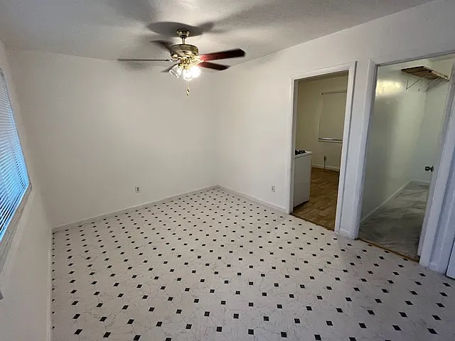 901 Zeff Rd — Photo 17