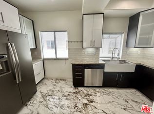 5145 Yarmouth Ave UNIT 25, Encino, CA 91316