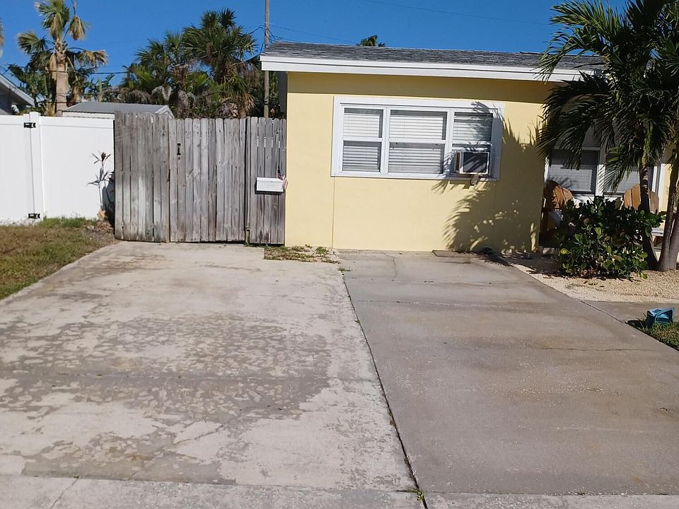 1st image of 185 SE 4th St #A