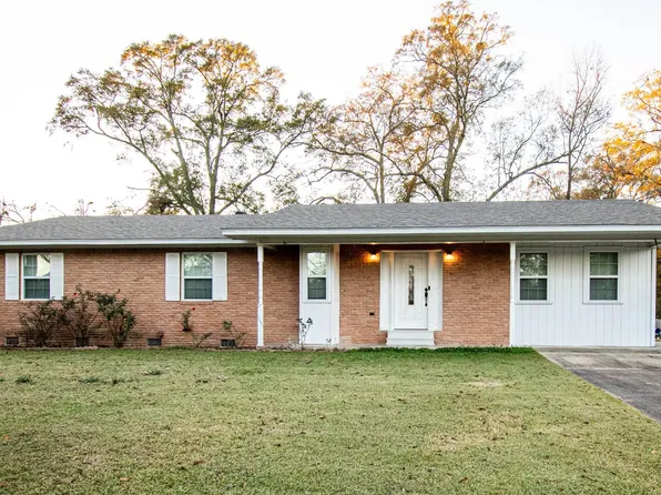 310 N Myrtle St, Junction City, AR 71749